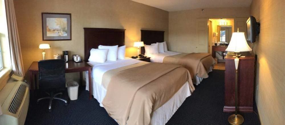 Newbury Inn Brookfield Eksteriør bilde